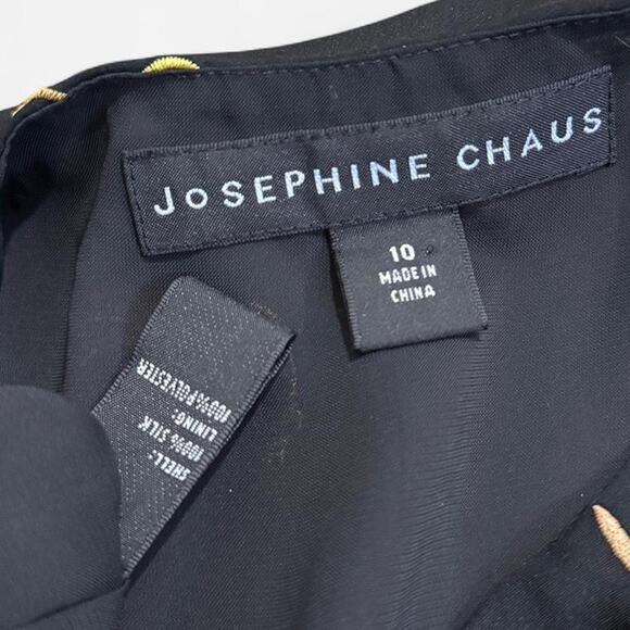 Josephine Chaus Black Silk & Multicolor Floral Embroidered V Neck Dark Fairy Top - Picture 8 of 8